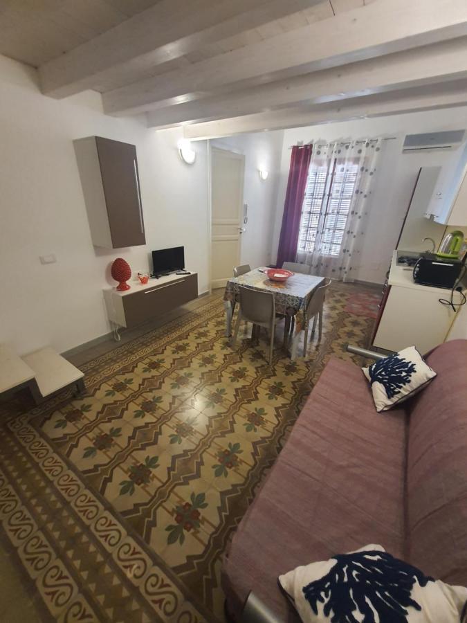 Casa Vacanza Raggio Di Sole Castellammare del Golfo Buitenkant foto